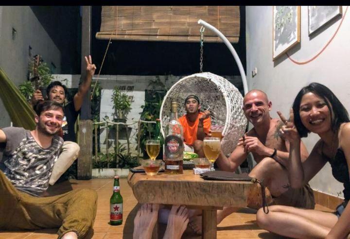 הוסטל קרימונג'אווה Js House View מראה חיצוני תמונה