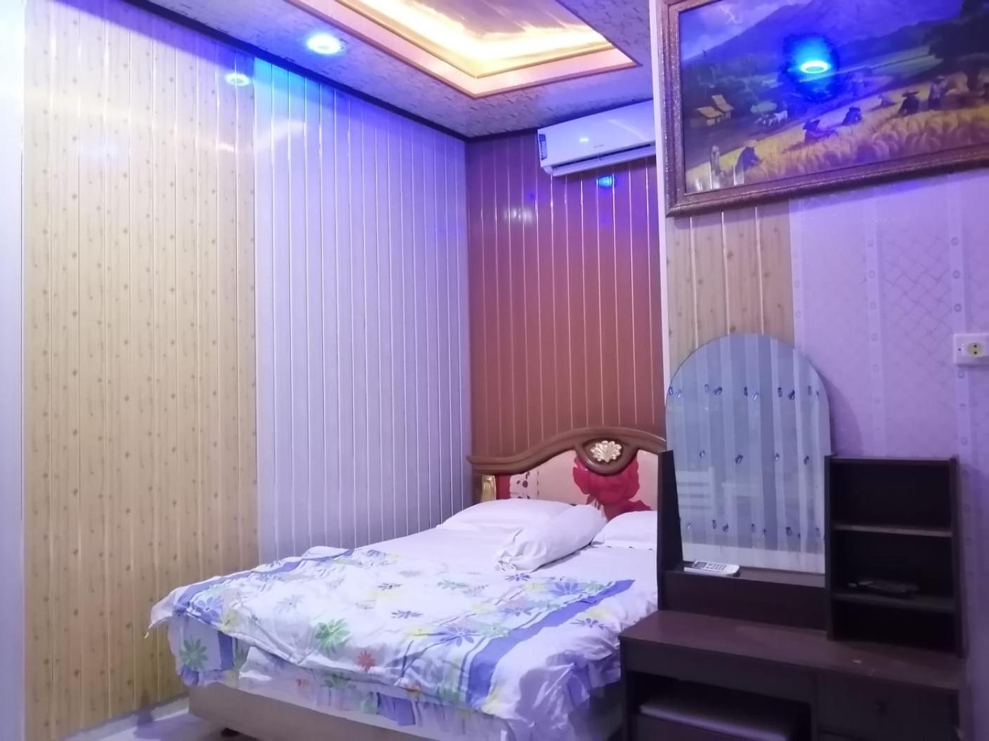 הוסטל קרימונג'אווה Js House View מראה חיצוני תמונה